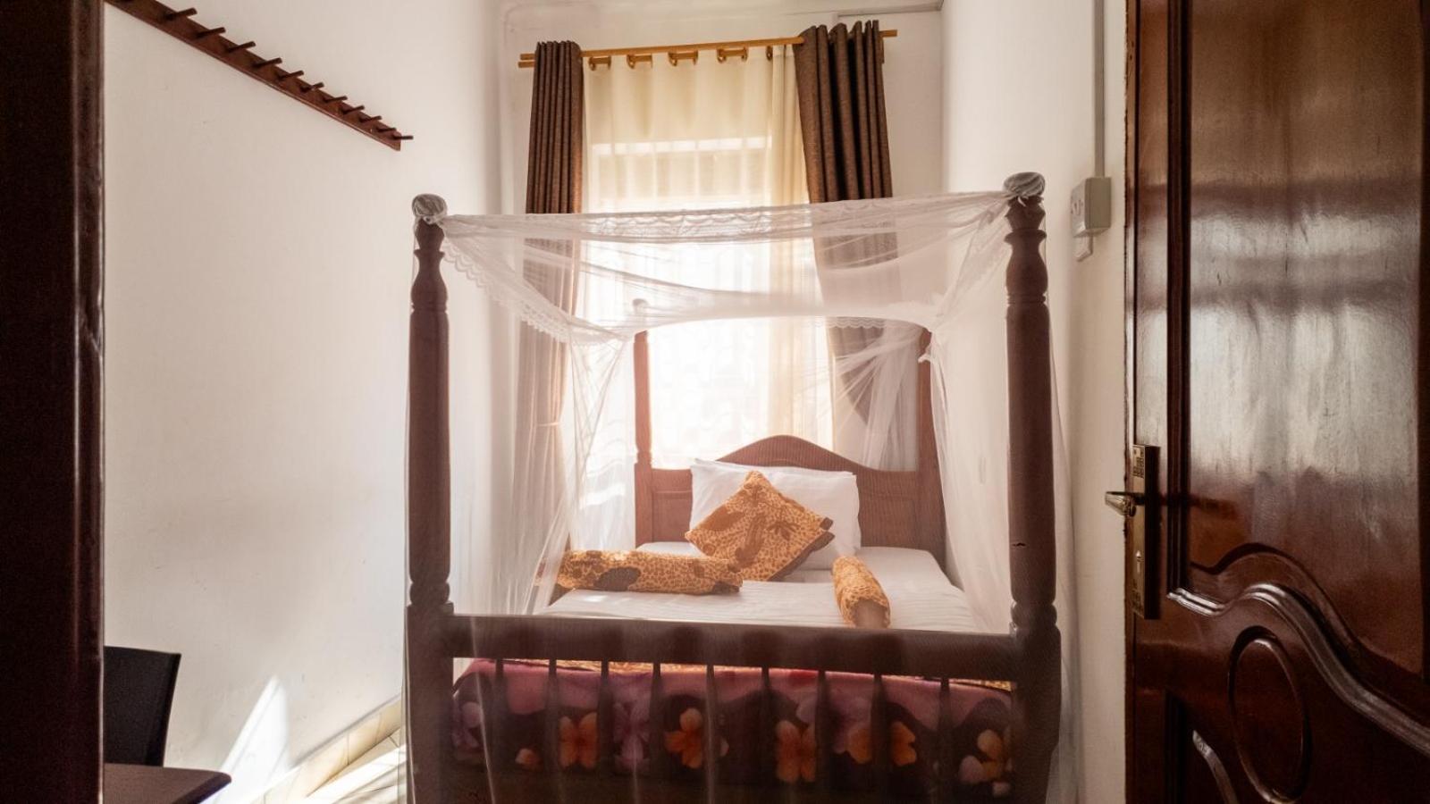 Riverside Resort Hotel Kabale Dış mekan fotoğraf